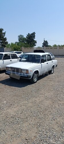 LADA (VAZ) 2107 2006, 80,000 km - 1.6 л - Yevlax
