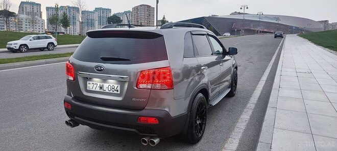 Kia Sorento 2010, 226,330 km - 2.2 l - Qazax