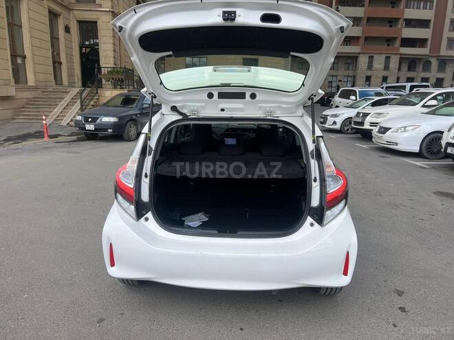 Toyota Aqua 2019, 160,000 km - 1.5 л - Bakı