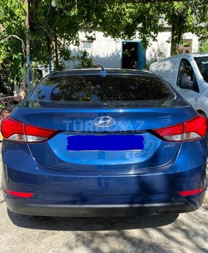 Hyundai Elantra 2015, 300,000 km - 1.8 л - Bakı