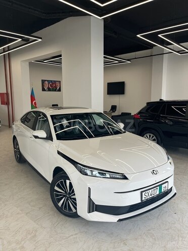 Changan Qiyuan A05 2025, 0 km - 1.5 л - Bakı
