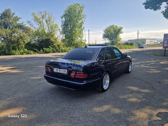 Mercedes E 320 2000, 277,456 km - 3.2 l - Lənkəran