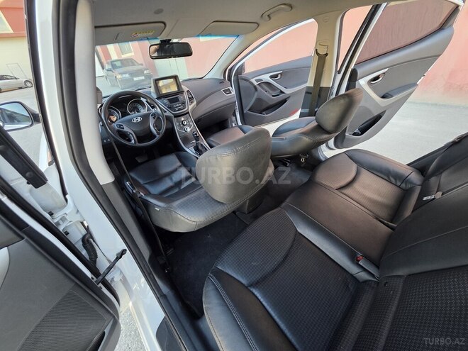 Hyundai Avante 2014, 157,000 km - 1.6 l - Bakı