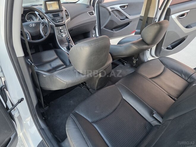 Hyundai Avante 2014, 157,000 km - 1.6 l - Bakı