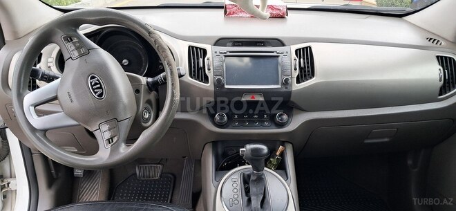 Kia Sportage 2011, 220,745 km - 2.0 l - Bakı