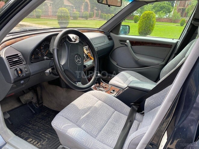 Mercedes C 200 1999, 27,858 km - 2.0 л - Cəlilabad