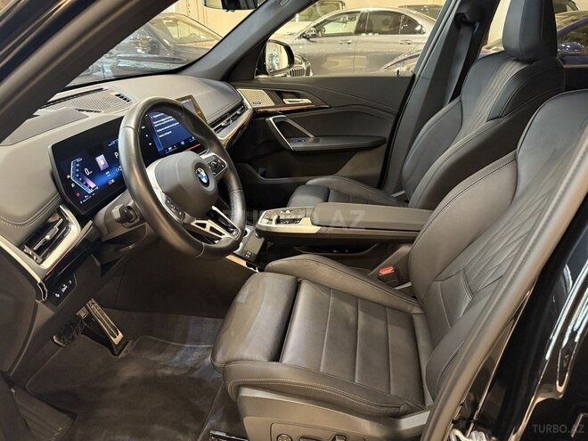 BMW X1-8