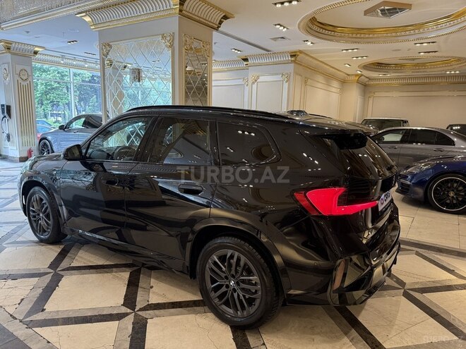 BMW X1-6
