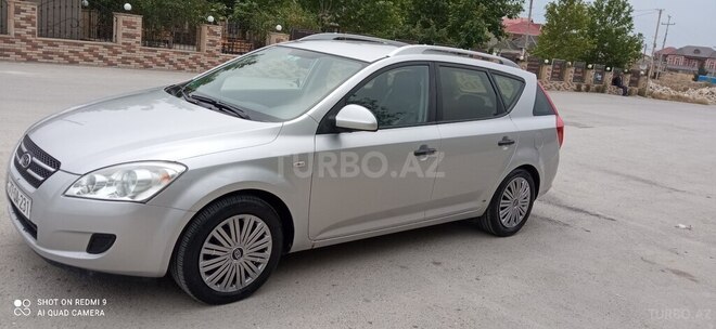 Kia  2008, 242,000 km - 1.6 л - Bakı