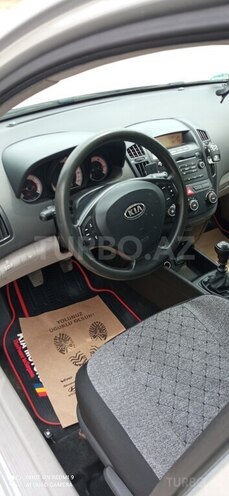Kia  2008, 242,000 km - 1.6 л - Bakı