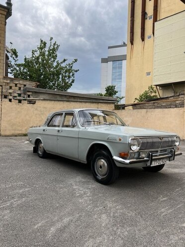 GAZ 24 1984, 130,000 km - 2.4 l - Bakı