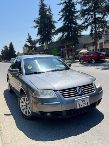 Volkswagen Passat 2001, 310,000 km - 1.8 l - Mingəçevir