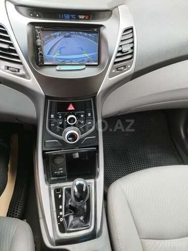 Hyundai Elantra 2014, 121,000 km - 1.8 l - Bakı
