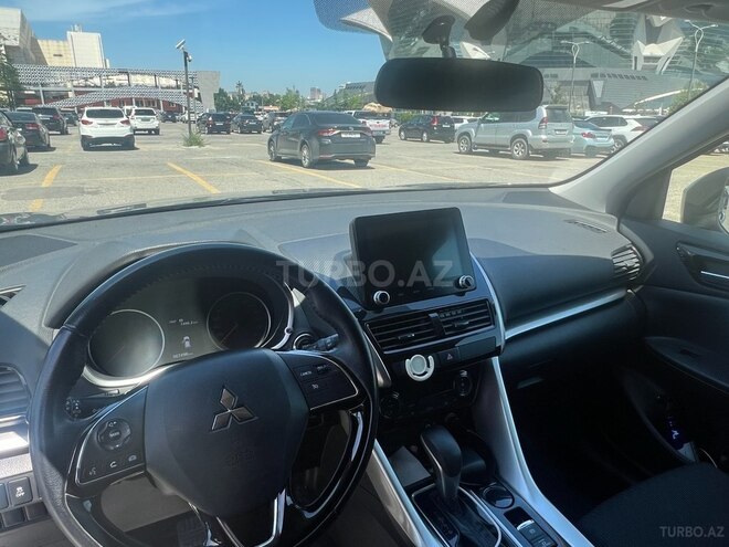 Mitsubishi Eclipse Cross 2021, 68,000 km - 2.0 l - Bakı