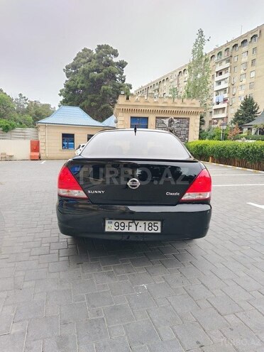 Nissan Sunny-12