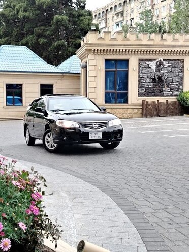 Nissan Sunny-9