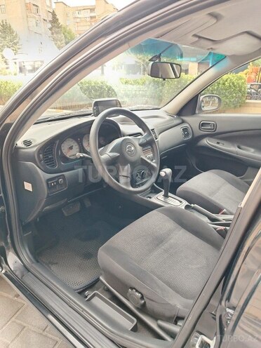 Nissan Sunny-13