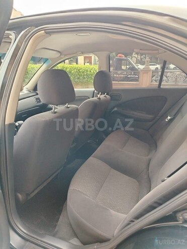 Nissan Sunny-8
