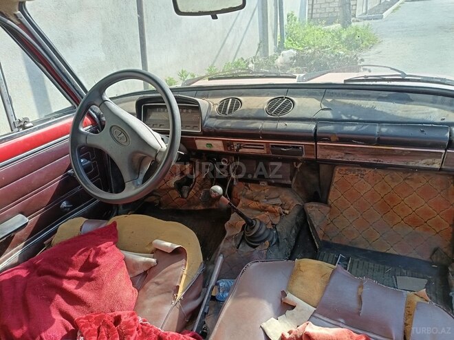 LADA (VAZ) 21011 1981, 50,000 km - 1.3 l - Quba