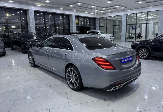 Mercedes S 350 d-6