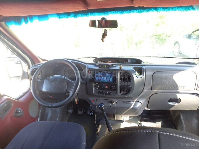 Ford Transit 2004, 548,700 km - 2.4 л - Qusar