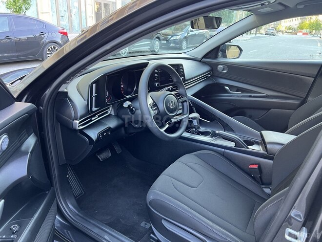 Hyundai Elantra 2022, 40,000 km - 2.0 l - Bakı