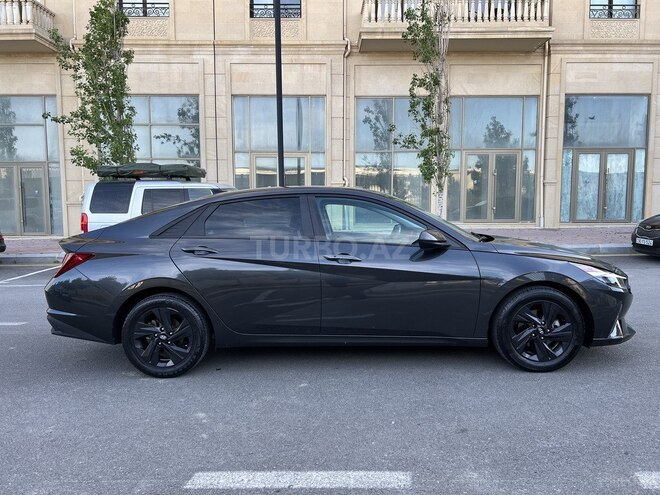 Hyundai Elantra 2022, 40,000 km - 2.0 l - Bakı