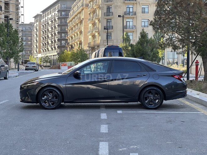Hyundai Elantra 2022, 40,000 km - 2.0 l - Bakı