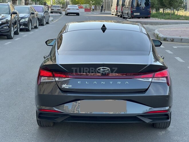 Hyundai Elantra 2022, 40,000 km - 2.0 l - Bakı