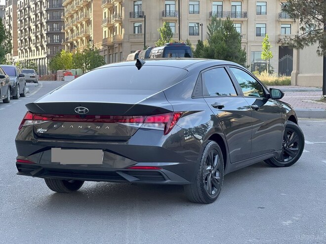 Hyundai Elantra 2022, 40,000 km - 2.0 l - Bakı