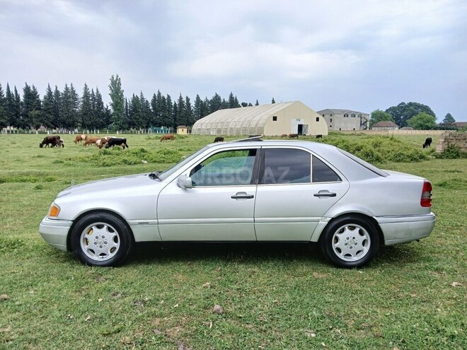 Mercedes C 280 1995, 182,840 km - 2.8 l - Lənkəran