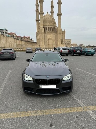 BMW 528 2015, 284,000 km - 2.0 l - Bakı