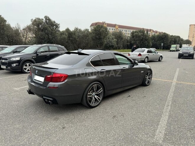BMW 528 2015, 284,000 km - 2.0 l - Bakı