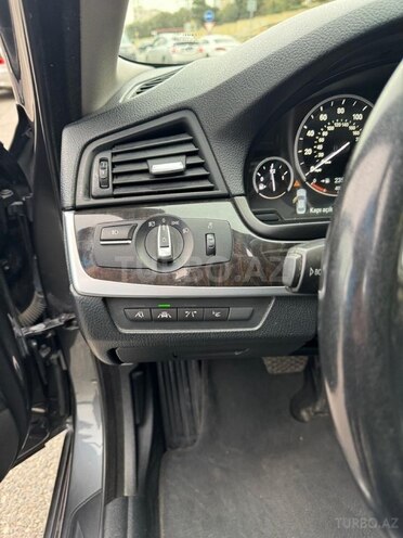 BMW 528 2015, 284,000 km - 2.0 l - Bakı
