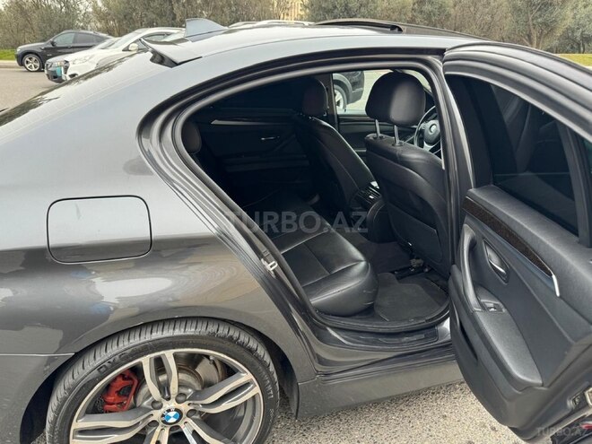 BMW 528 2015, 284,000 km - 2.0 l - Bakı