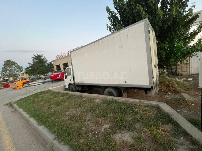 Isuzu  2005, 289,000 km - 4.3 l - Kürdəmir