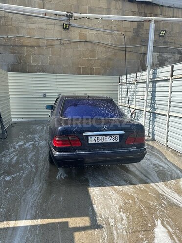Mercedes E 230 1996, 722,222 km - 2.3 l - Bakı