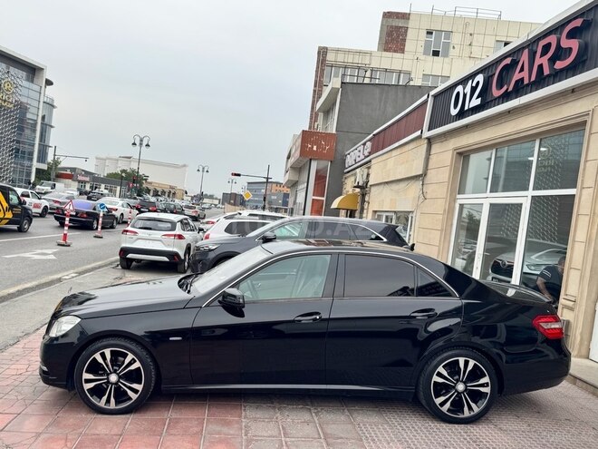 Mercedes E 220 d 2011, 372,909 km - 2.2 л - Bakı