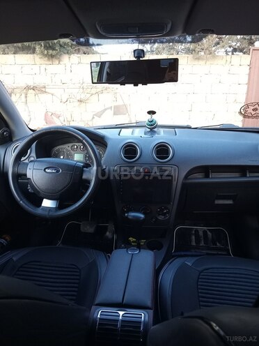Ford Fusion 2011, 221,000 km - 1.6 l - Bakı