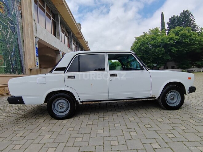 LADA (VAZ) 2107 2007, 77,000 km - 1.6 л - Qazax