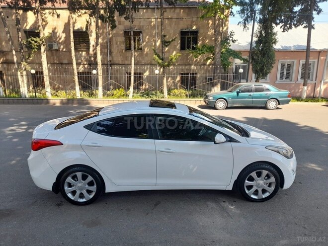 Hyundai Elantra 2013, 233,255 km - 1.6 l - Bakı