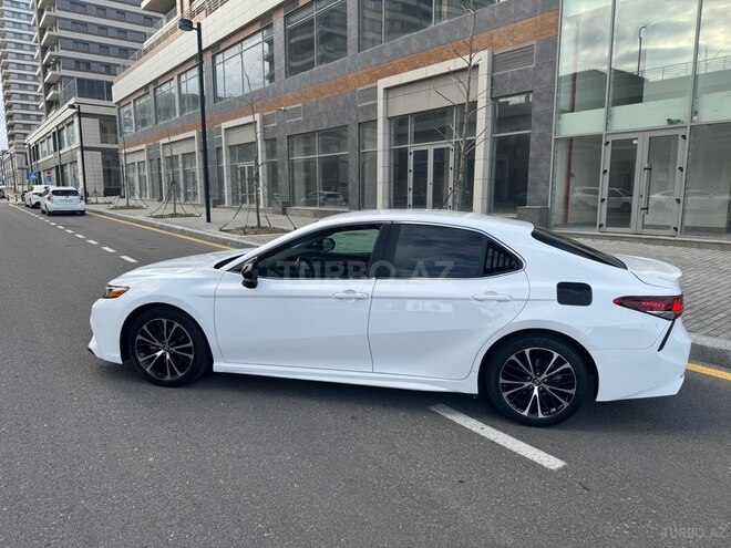 Toyota Camry 2018, 141,000 km - 2.5 л - Bakı