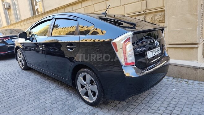 Toyota Prius 2013, 170,000 km - 1.8 l - Bakı