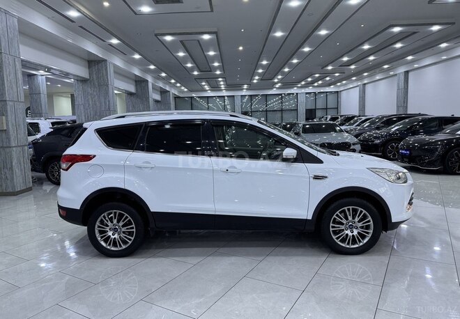 Ford Kuga-4