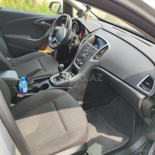 Opel Astra 2014, 281,133 km - 1.6 l - Bakı