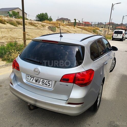 Opel Astra 2014, 281,133 km - 1.6 l - Bakı