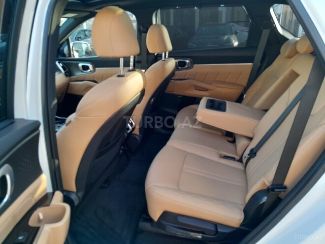 Kia Sorento 2023, 14,600 km - 1.6 л - Bakı