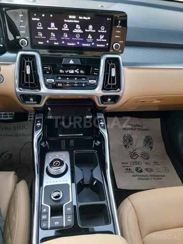 Kia Sorento 2023, 14,600 km - 1.6 л - Bakı
