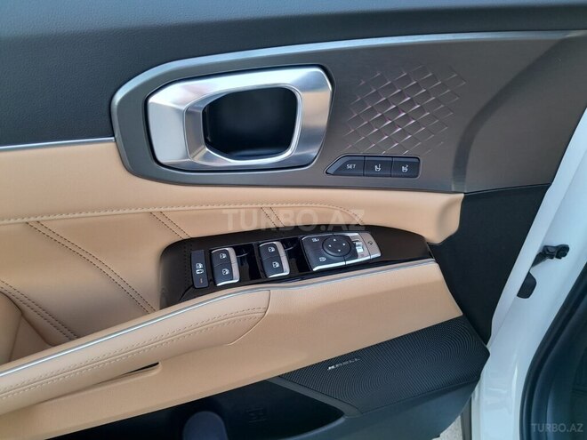 Kia Sorento 2023, 14,600 km - 1.6 л - Bakı