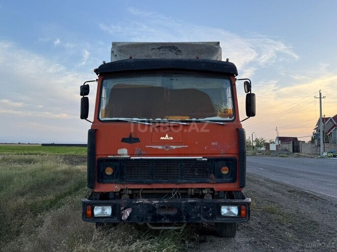 MAZ 54322 1993, 283,669 km - 11.0 l - Biləsuvar